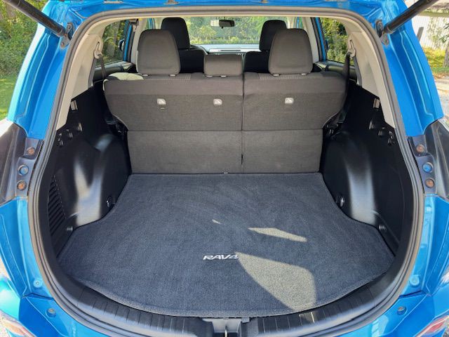 2016 Toyota Rav4 Image 7