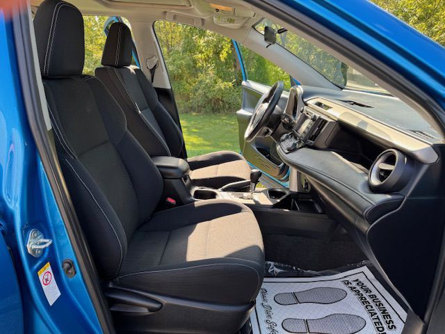 2016 Toyota Rav4 Image 15