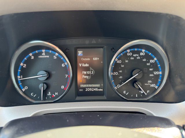 2016 Toyota Rav4 Image 22
