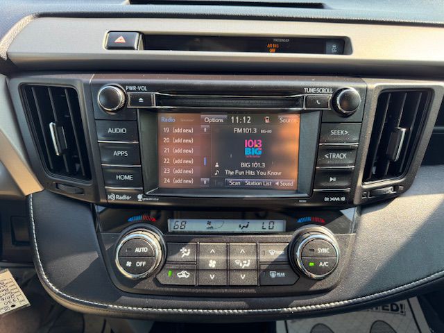 2016 Toyota Rav4 Image 24
