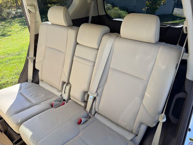 2013 Lexus GX Image 17