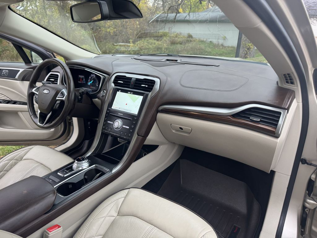 2017 Ford Fusion Image 14