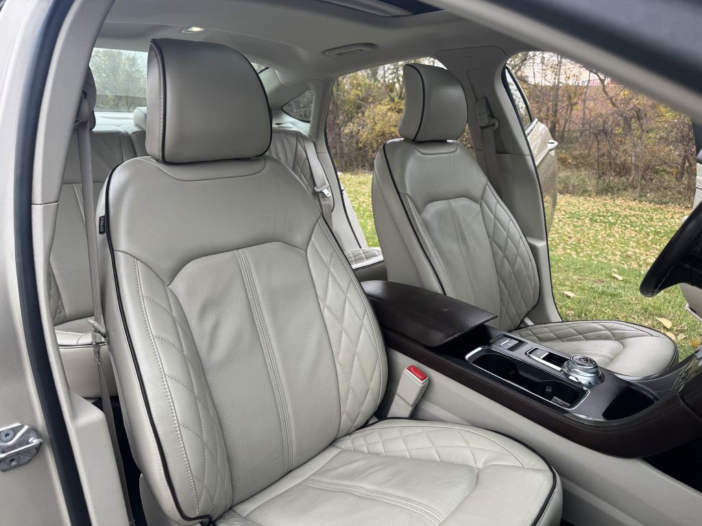 2017 Ford Fusion Image 15