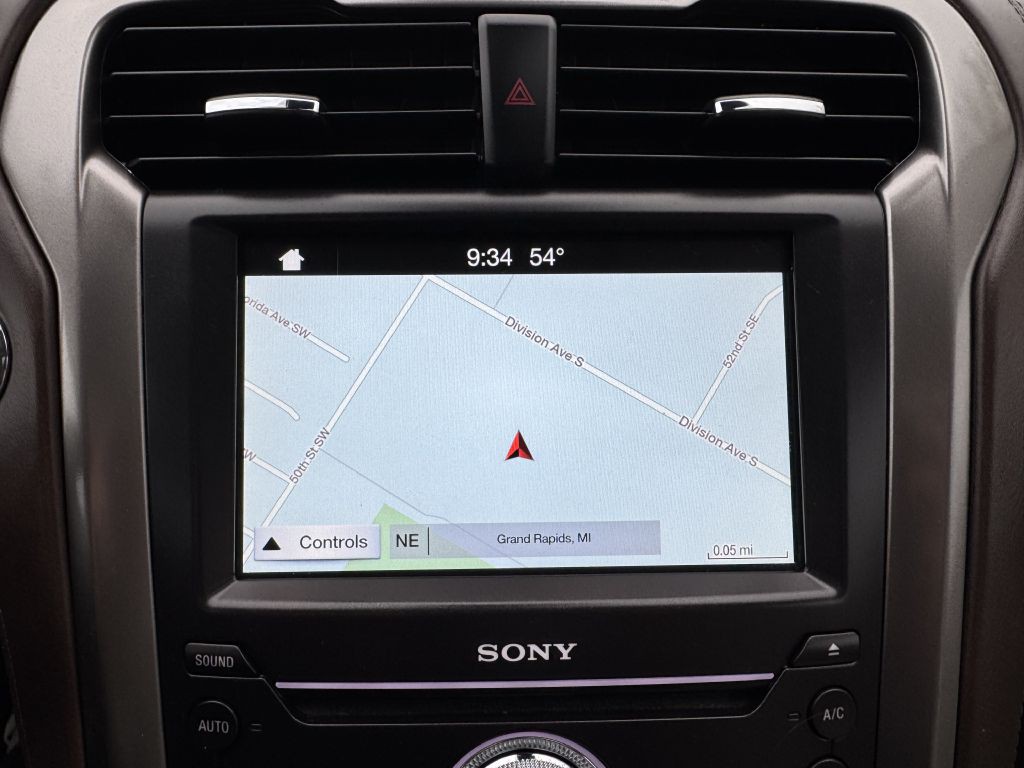 2017 Ford Fusion Image 25