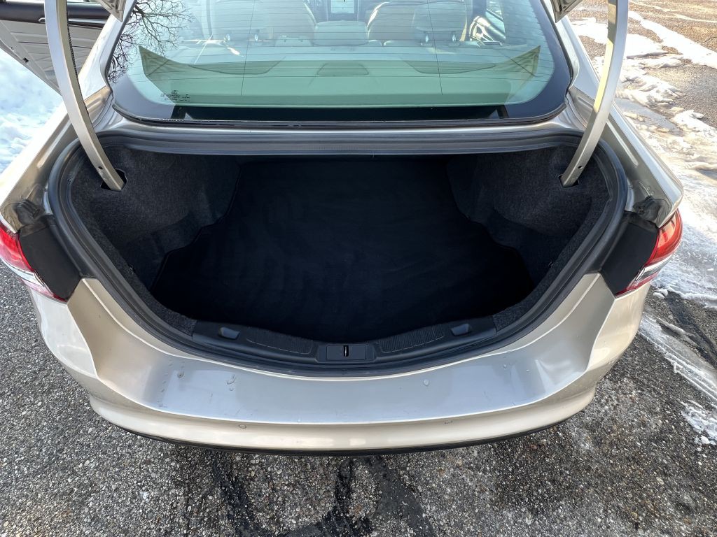 2017 Ford Fusion Image 7