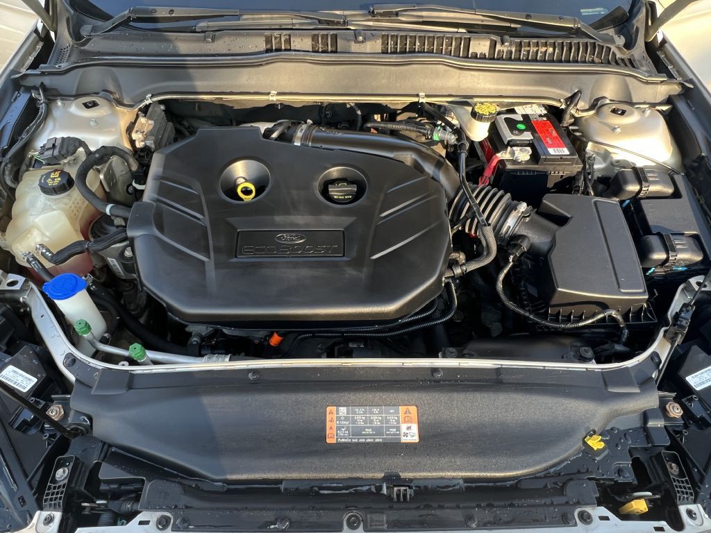 2017 Ford Fusion Image 8