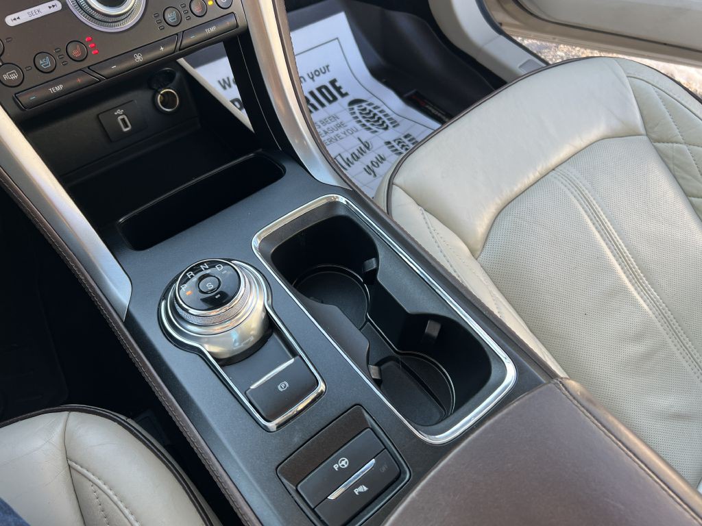 2017 Ford Fusion Image 21