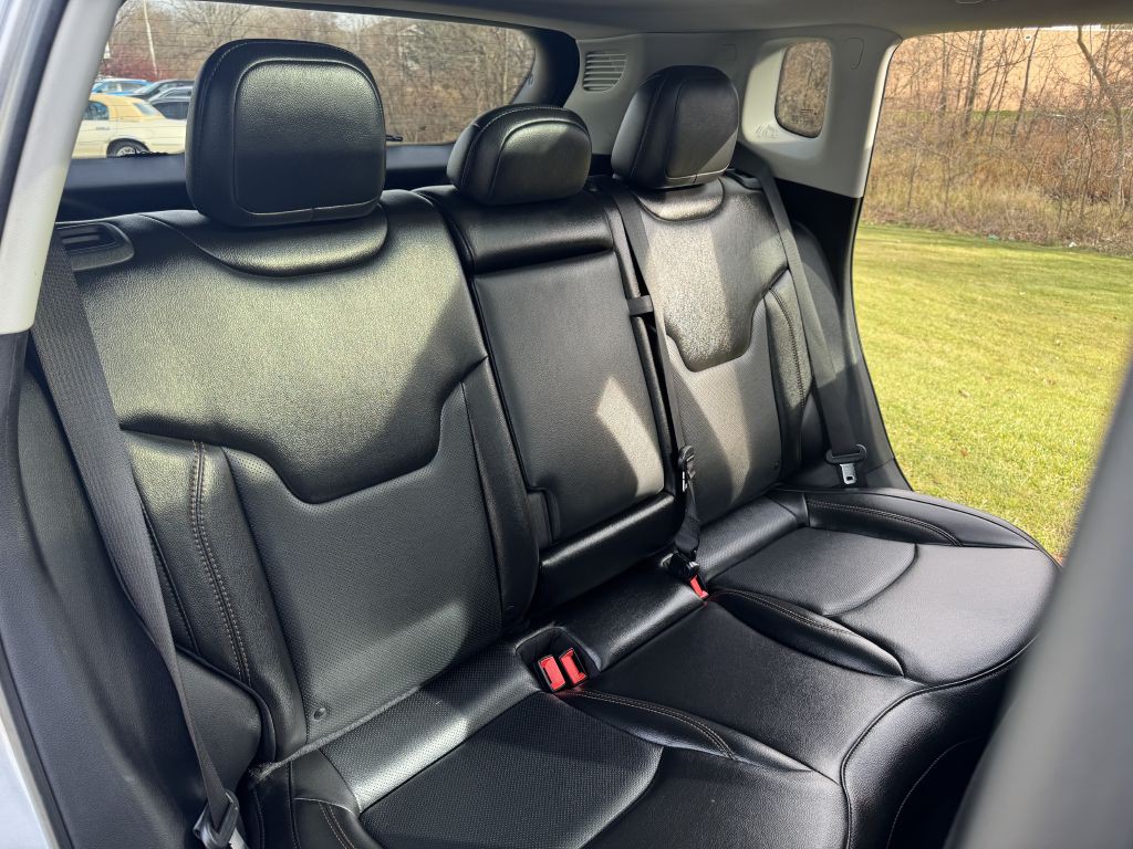 2020 Jeep Compass Image 19