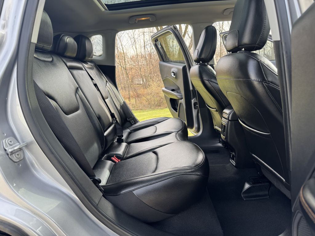 2020 Jeep Compass Image 20