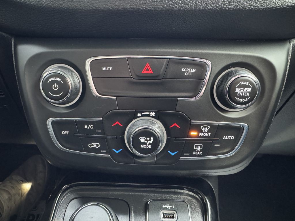 2020 Jeep Compass Image 25