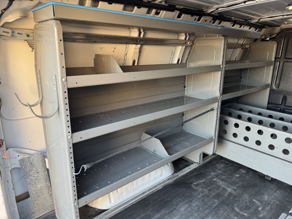 2019 Chevrolet Express Image 7