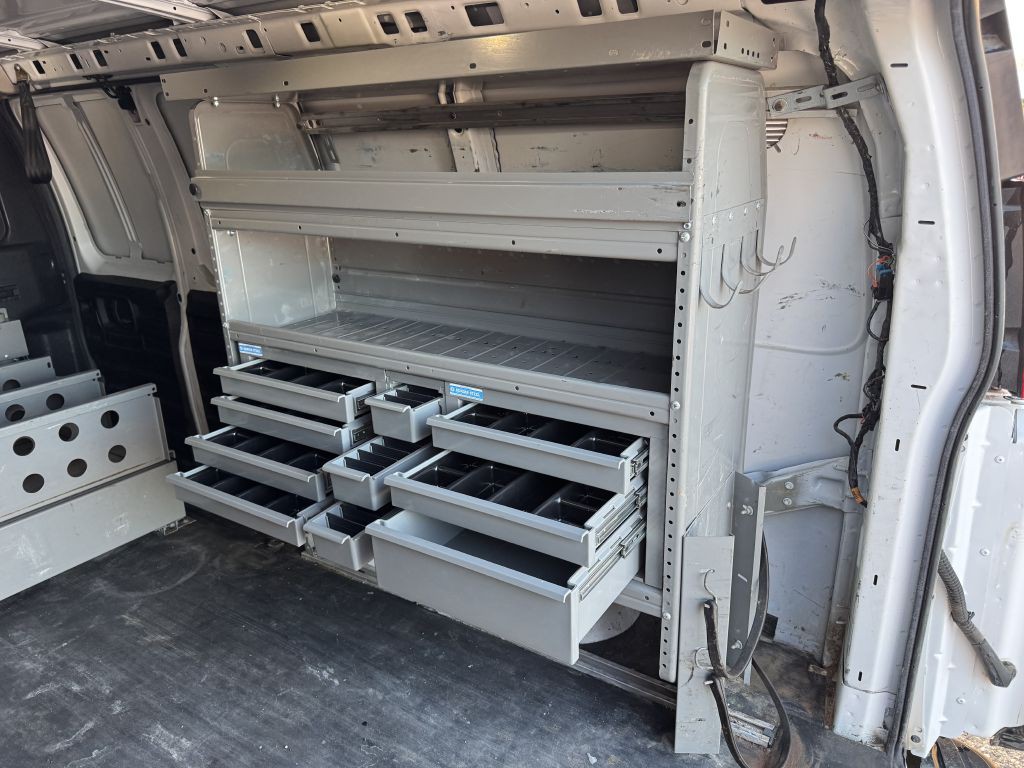 2019 Chevrolet Express Image 9