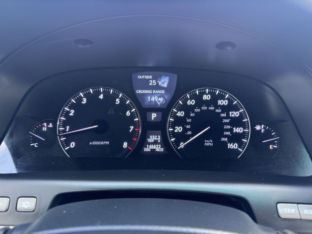 2012 Lexus LS Image 22