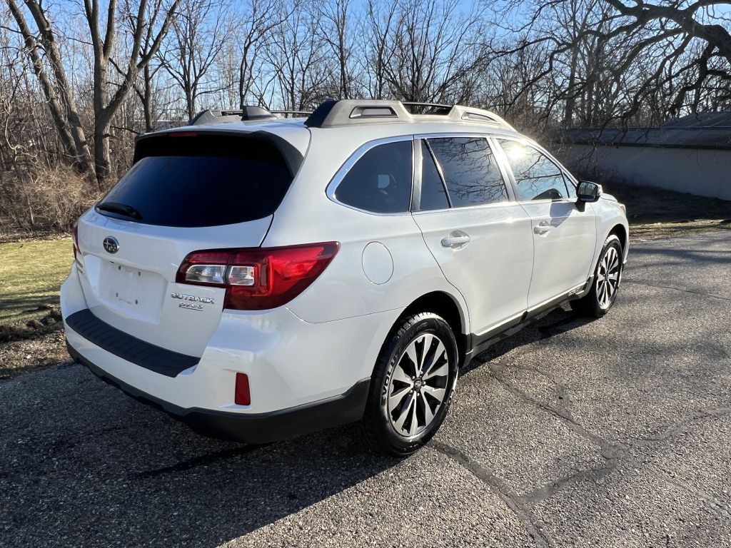 2017 Subaru Outback Image 5