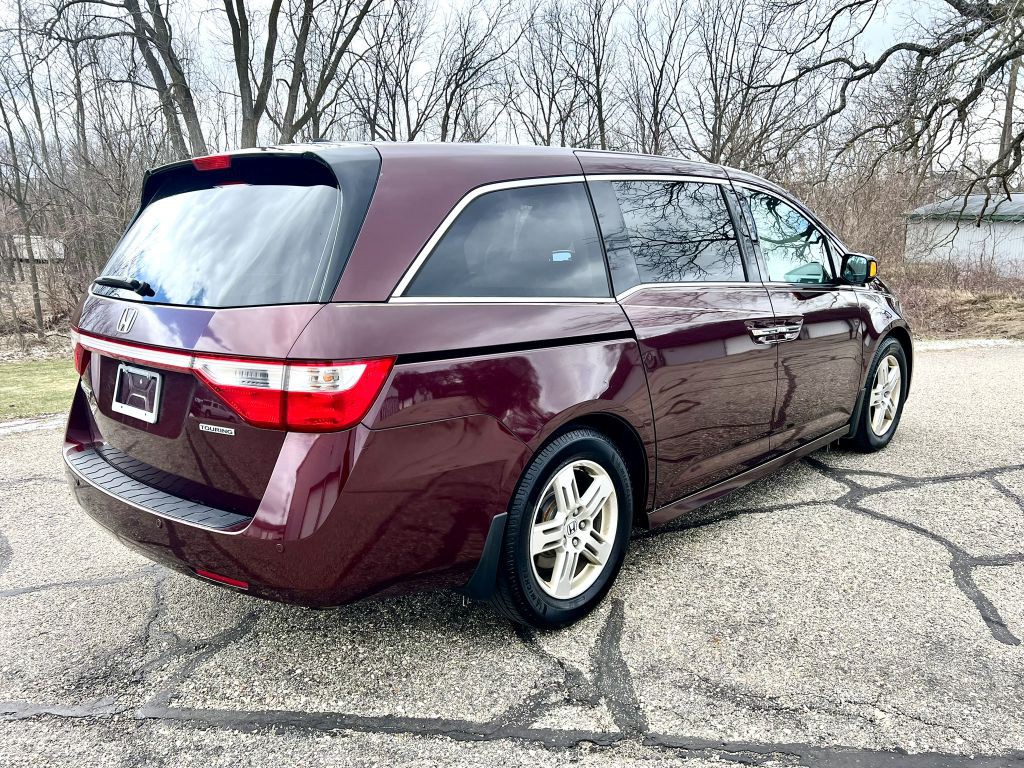 2012 Honda Odyssey Image 3