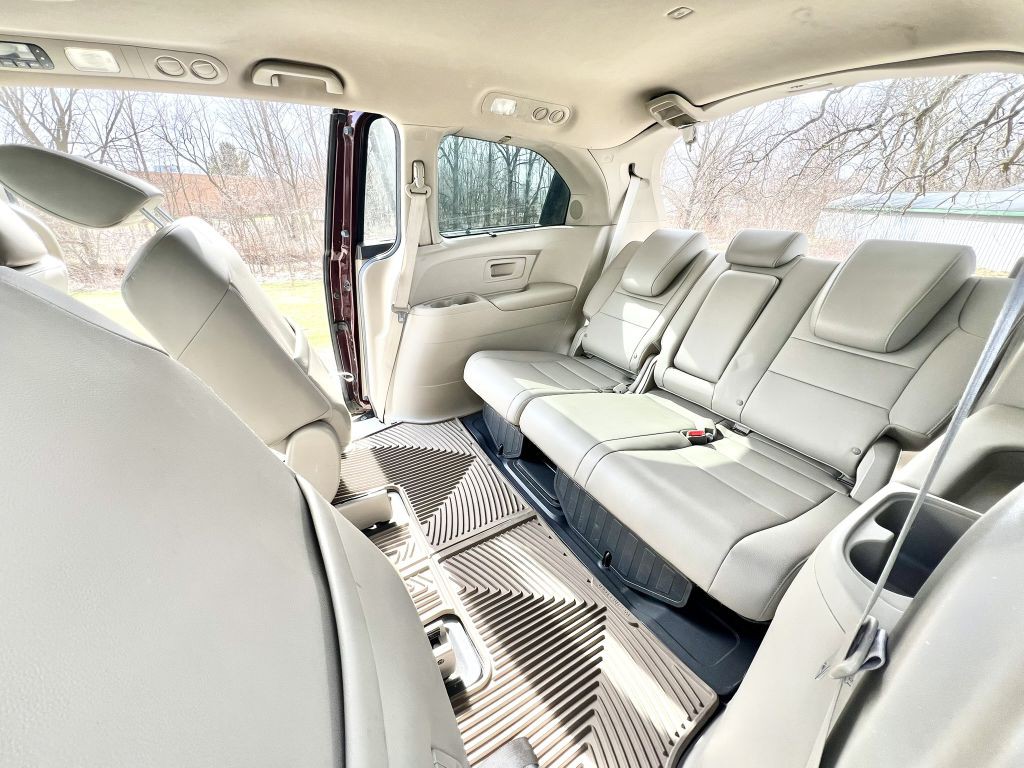 2012 Honda Odyssey Image 9