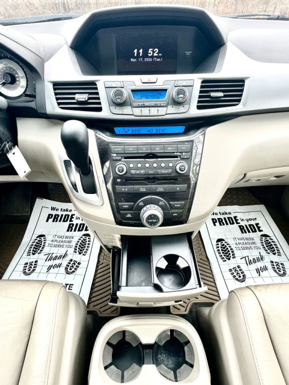 2012 Honda Odyssey Image 18