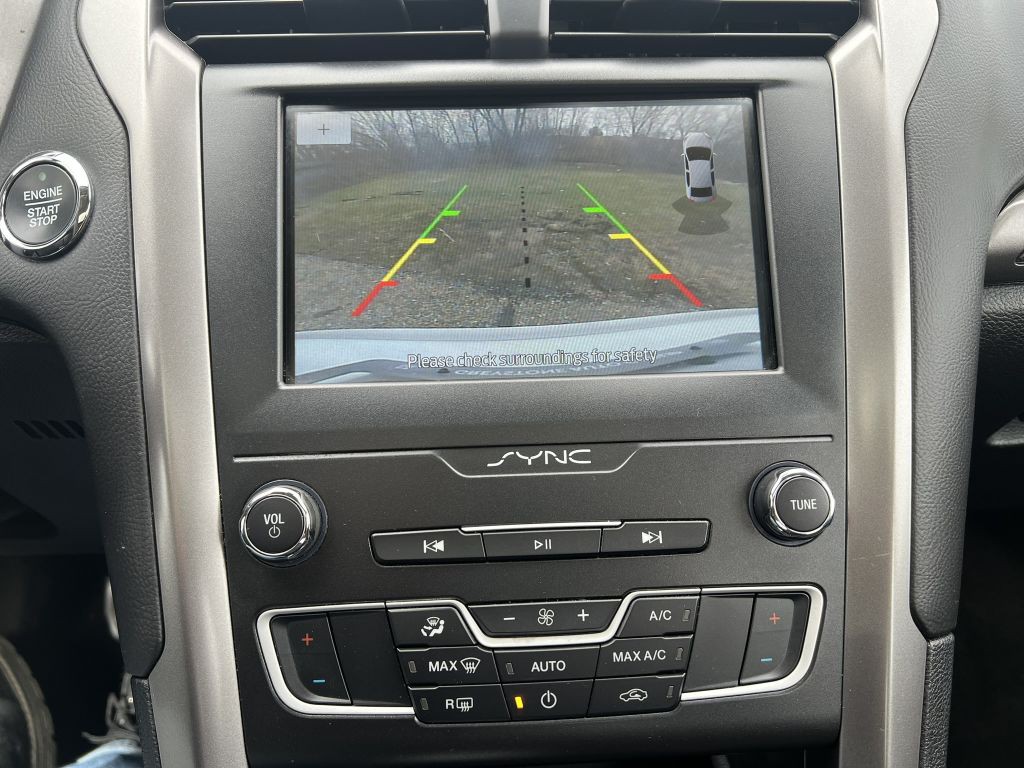 2020 Ford Fusion Image 19