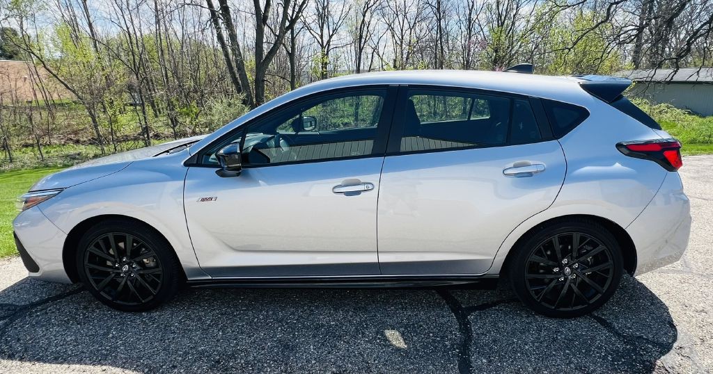 2024 Subaru Impreza Image 2