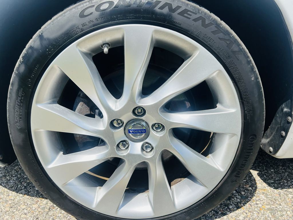 2015 Volvo S80 Image 16