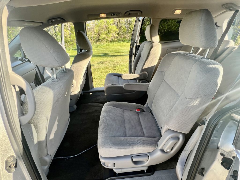 2014 Honda Odyssey Image 8