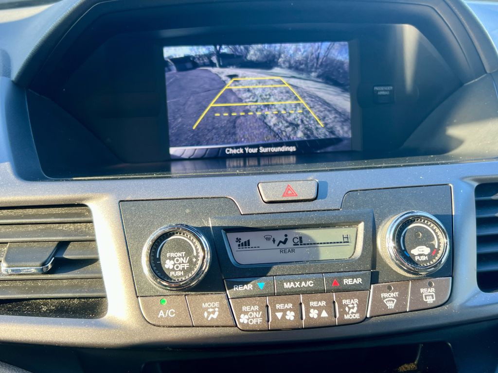 2014 Honda Odyssey Image 17