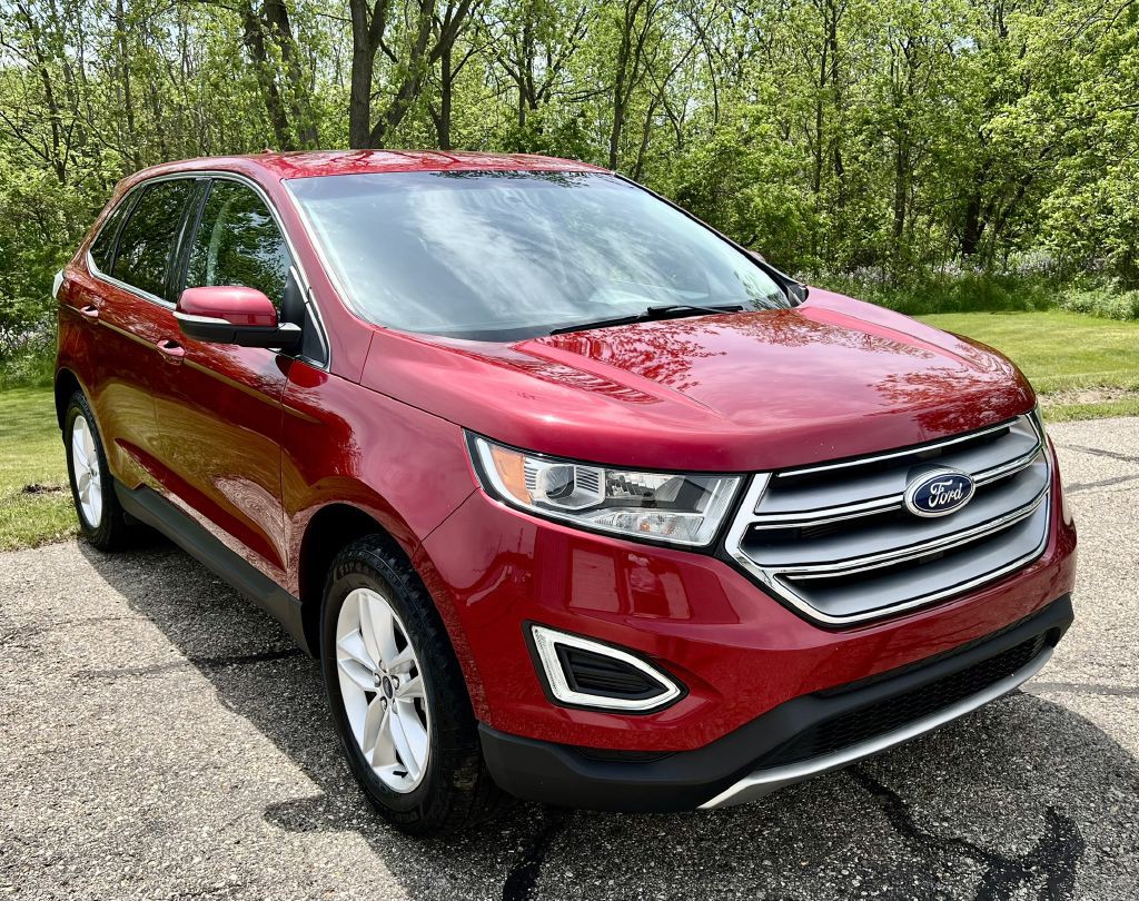 2016 Ford Edge Image 2
