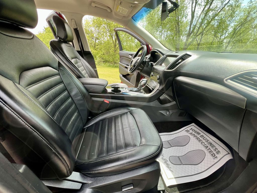 2016 Ford Edge Image 7