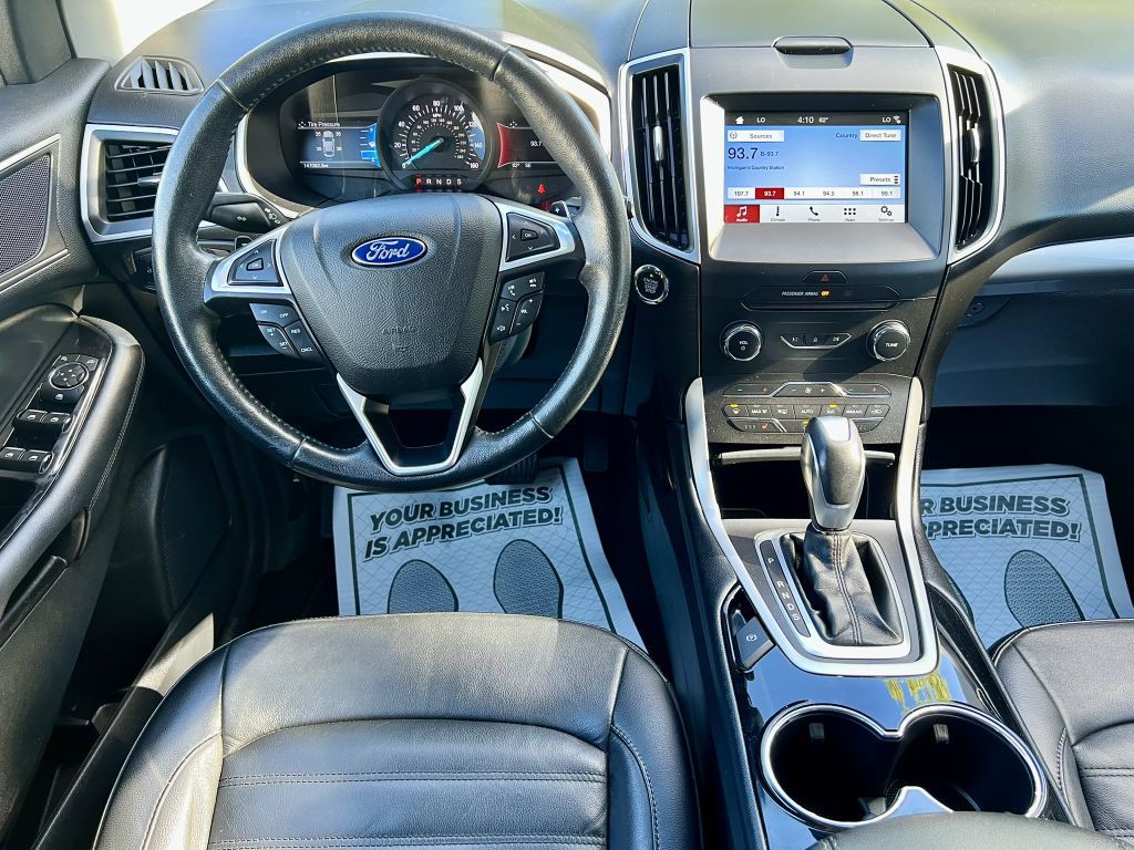 2016 Ford Edge Image 11