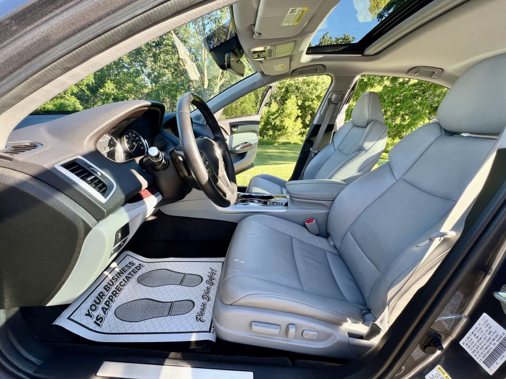 2017 Acura TL Image 6