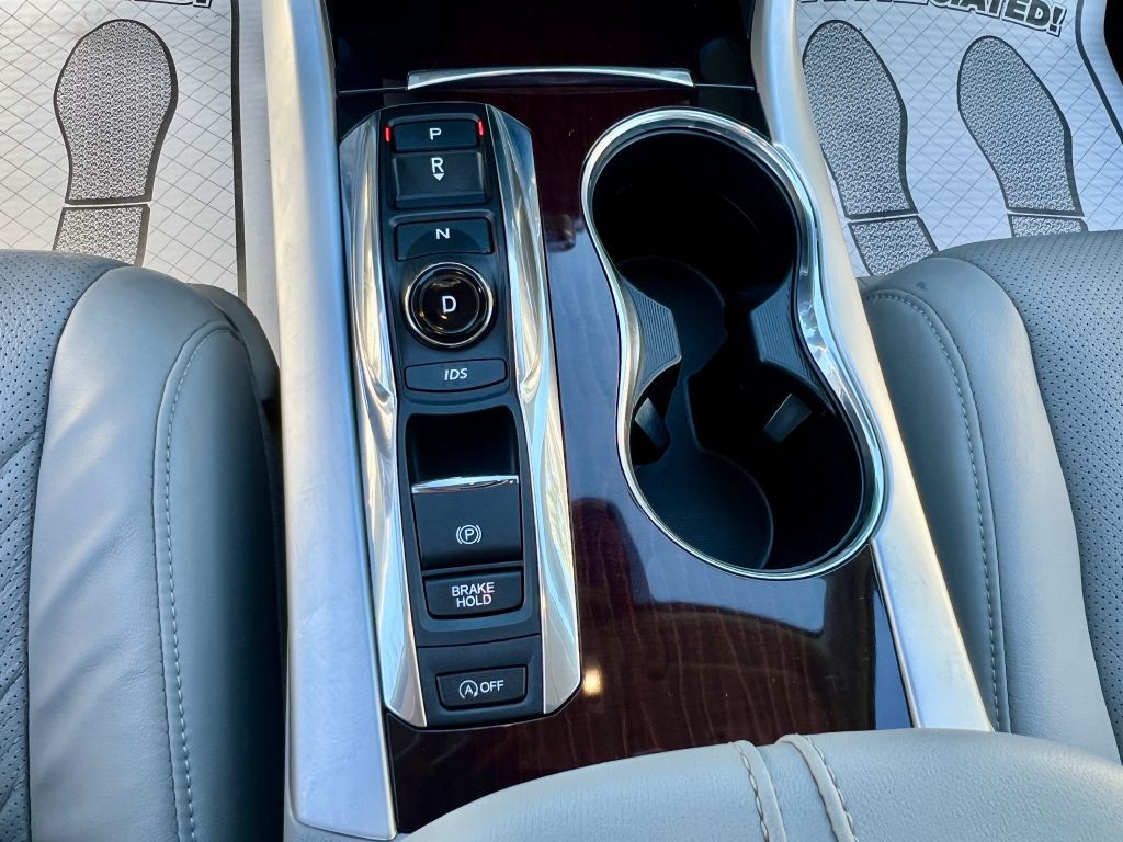 2017 Acura TL Image 15