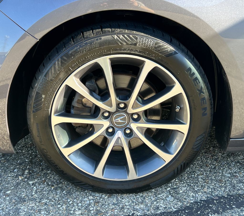 2017 Acura TL Image 18