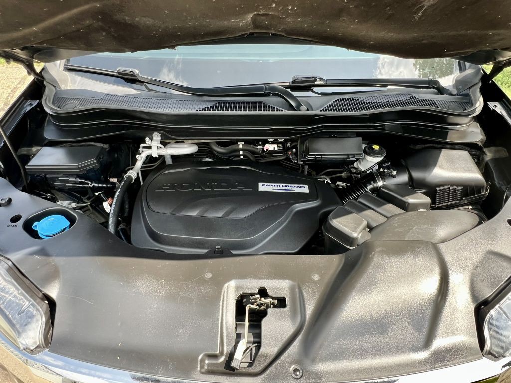 2018 Honda Pilot Image 19