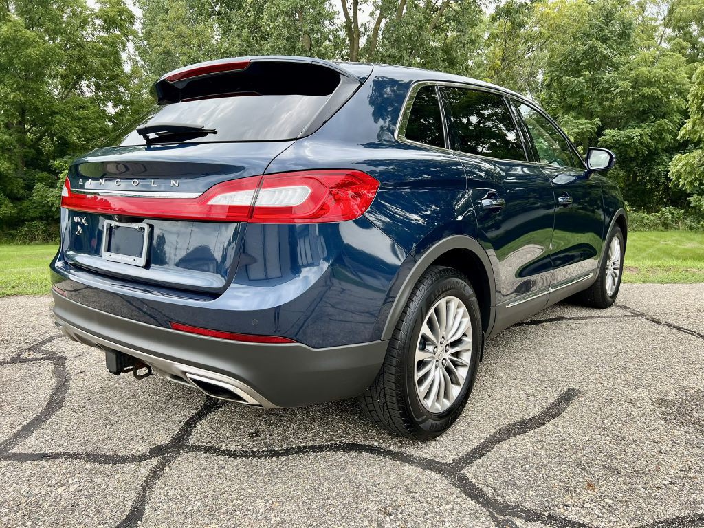 2017 Lincoln MKX Image 4