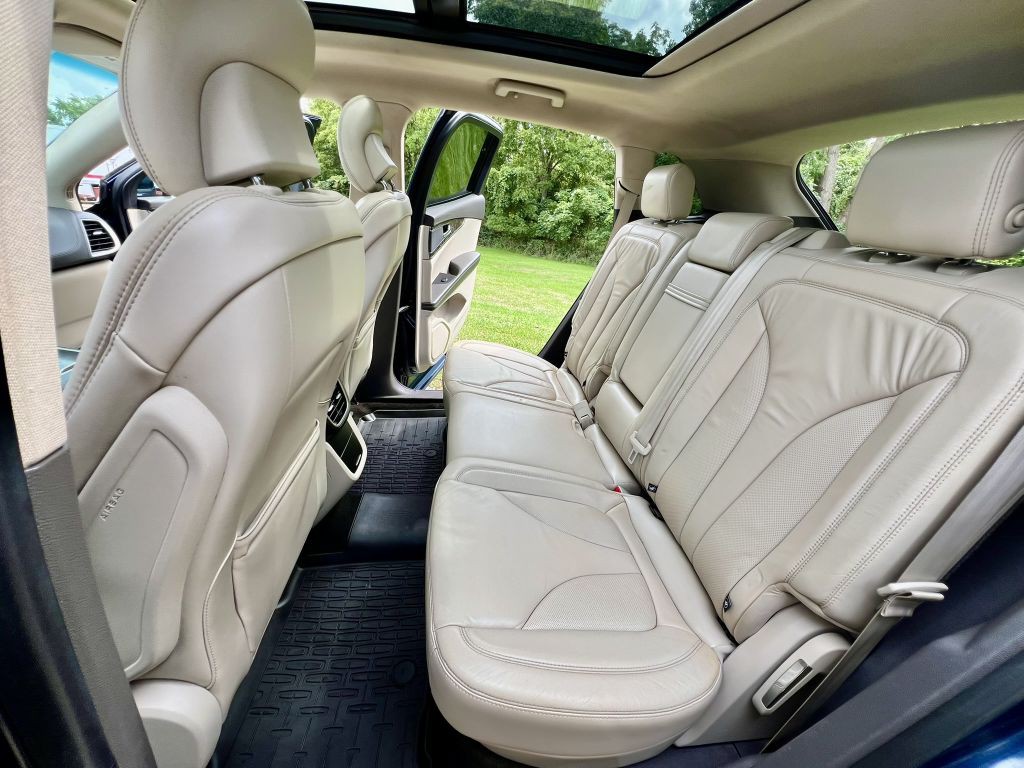 2017 Lincoln MKX Image 18