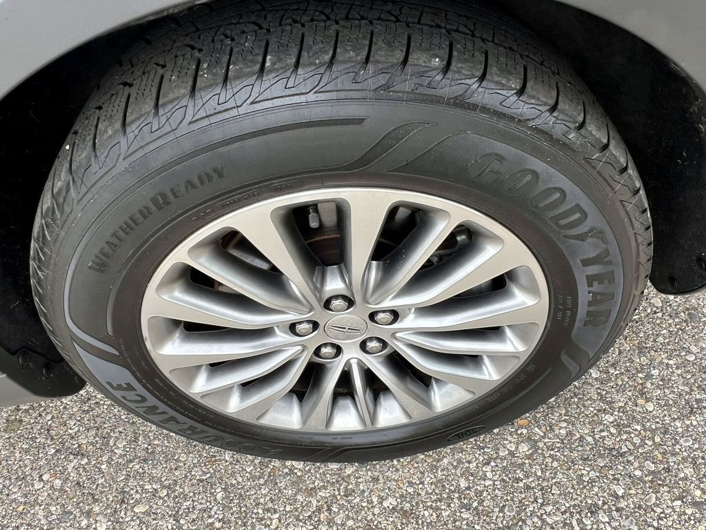 2017 Lincoln MKX Image 21