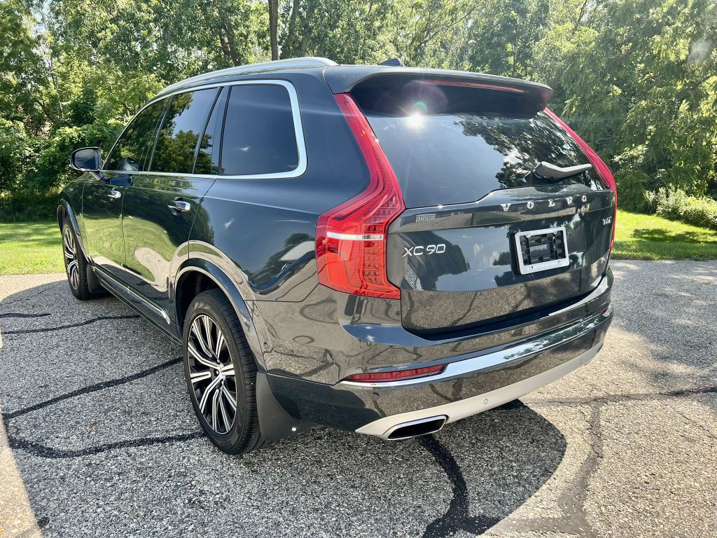 2021 Volvo XC90 Image 6