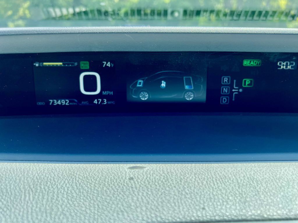 2017 Toyota Prius Image 14