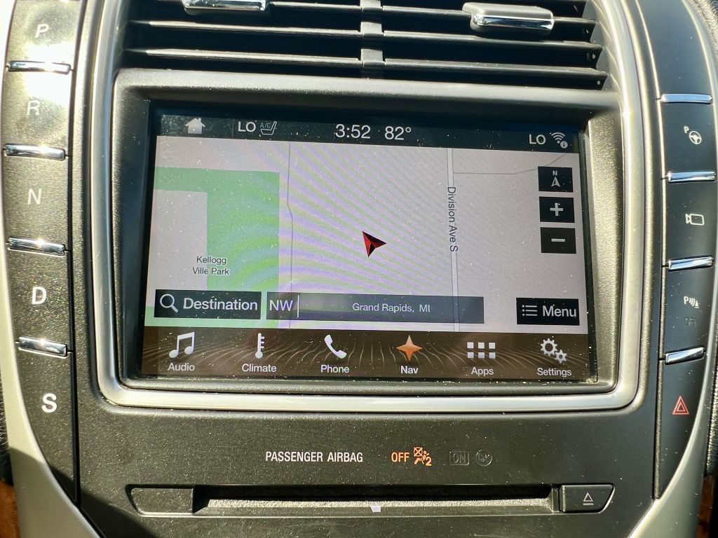 2017 Lincoln MKX Image 14