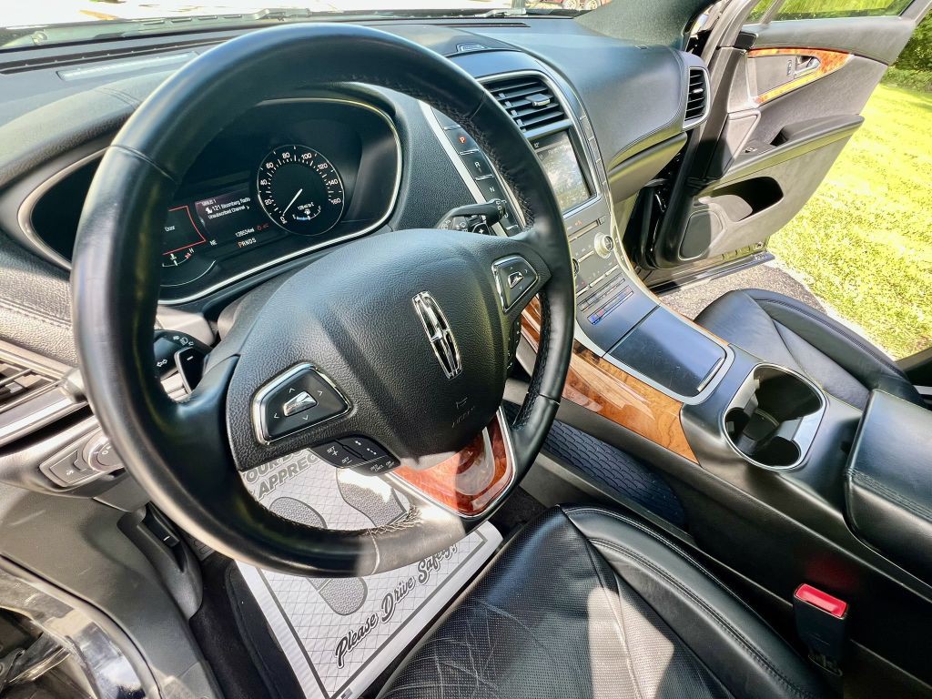 2017 Lincoln MKX Image 16