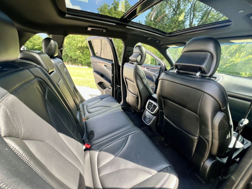 2017 Lincoln MKX Image 18