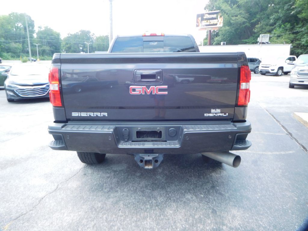 2015 GMC Sierra Image 5