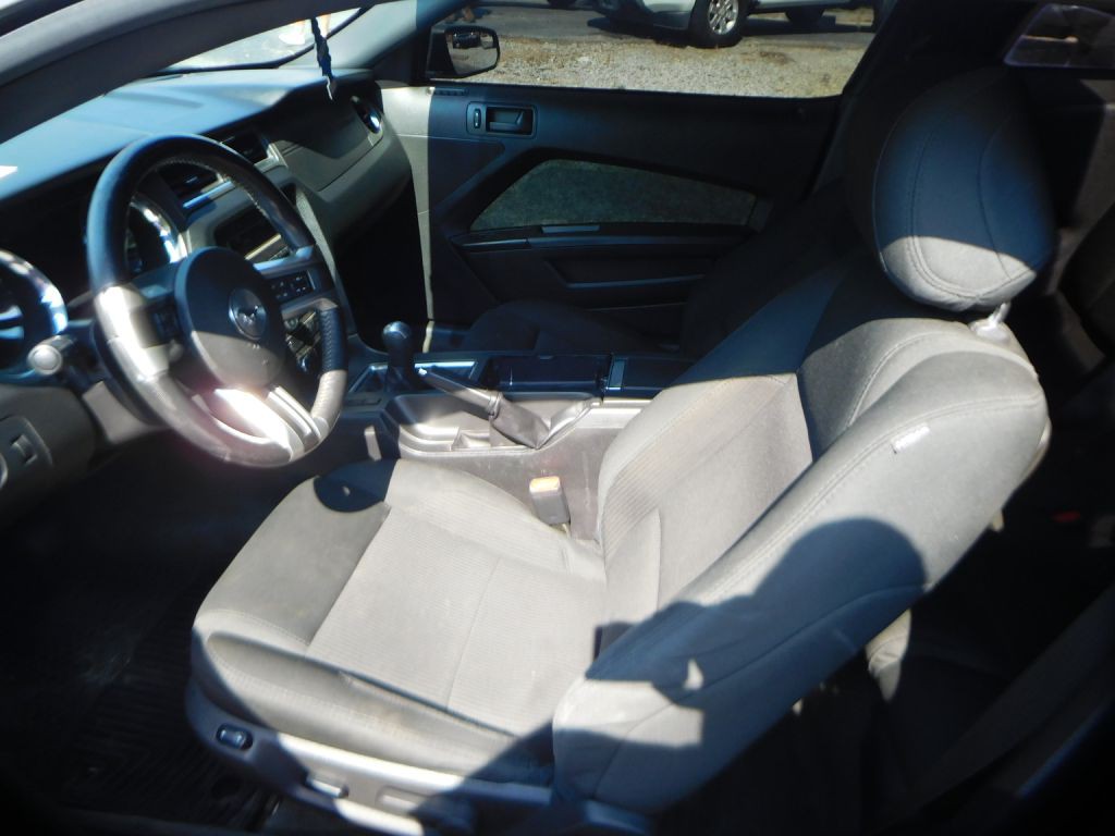2014 Ford Mustang Image 9