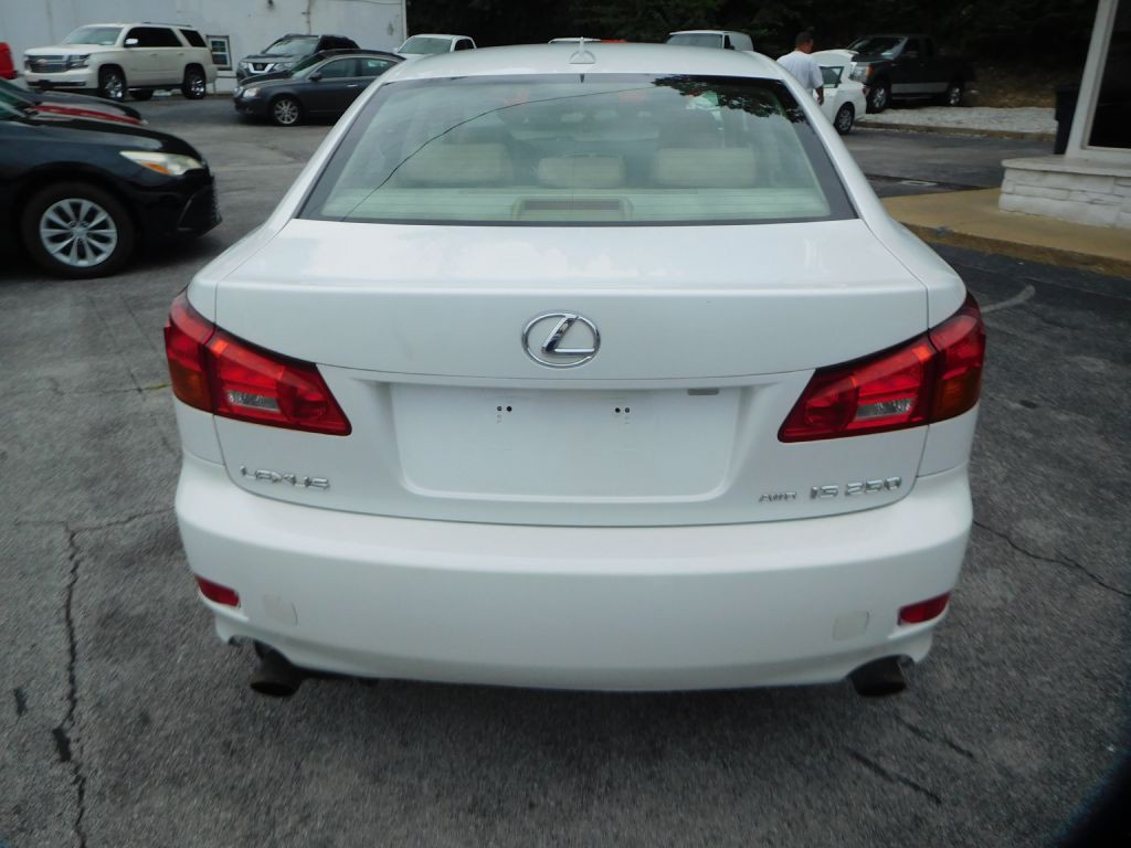 2008 Lexus IS Image 5