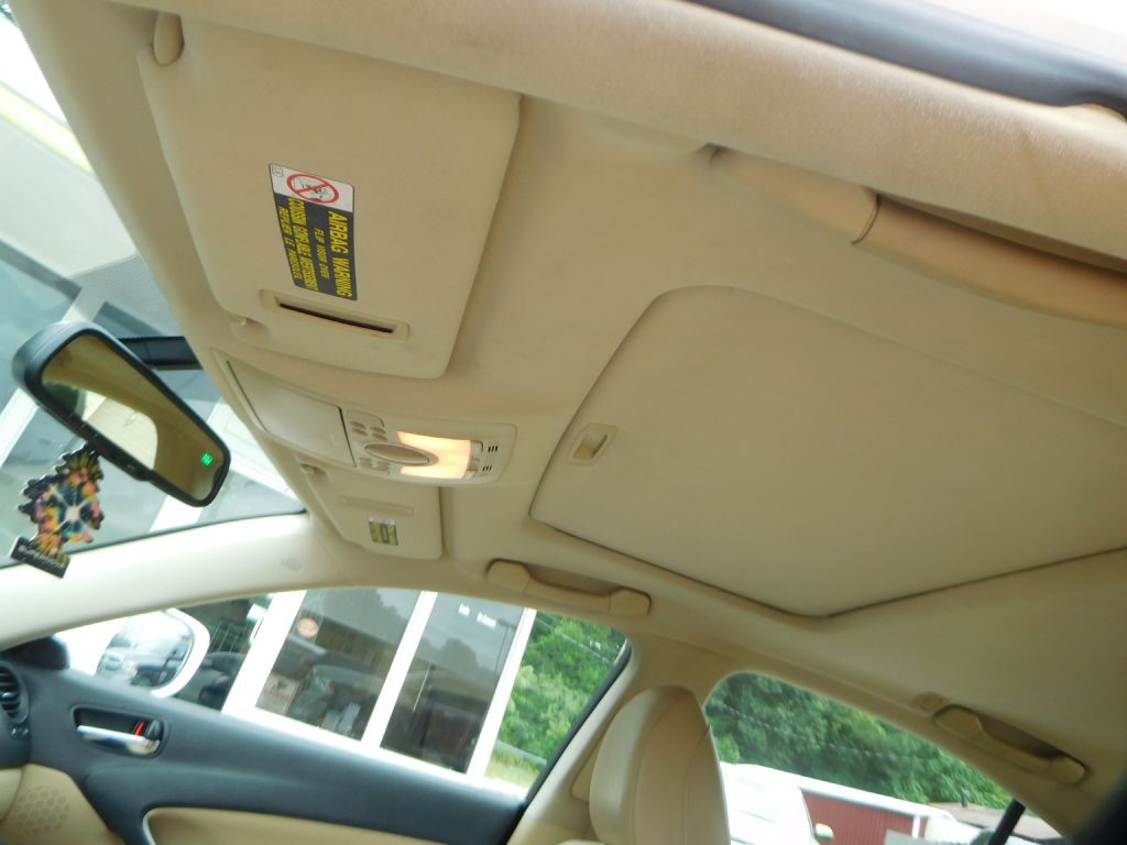 2008 Lexus IS Image 10