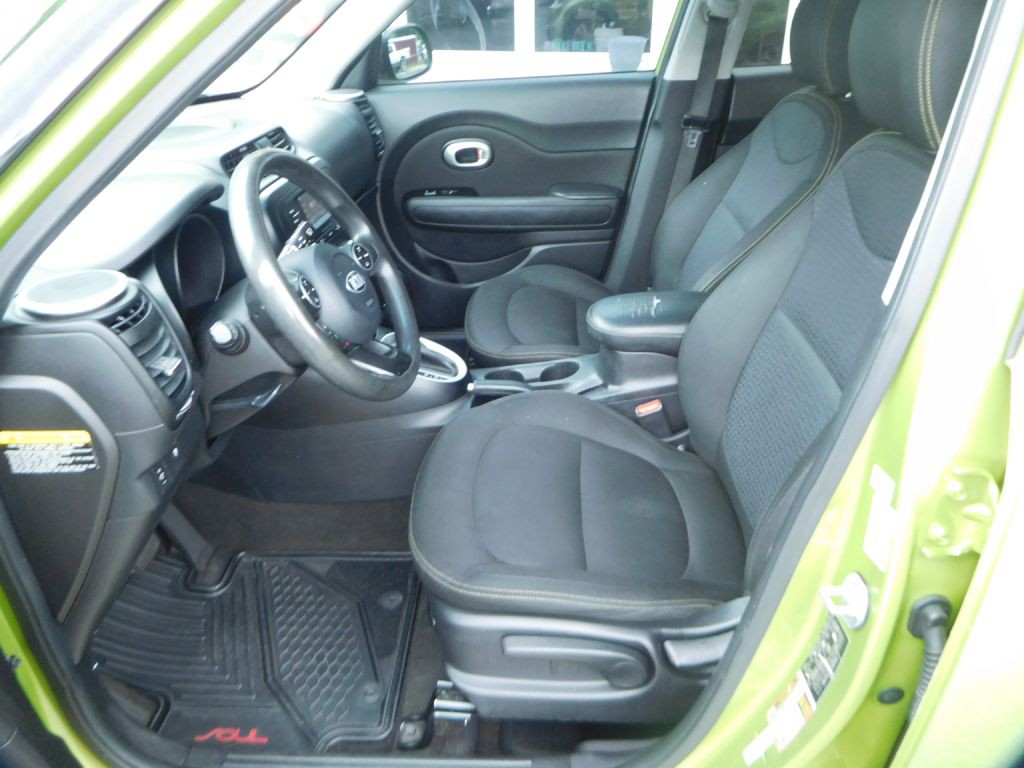 2016 Kia Soul Image 8