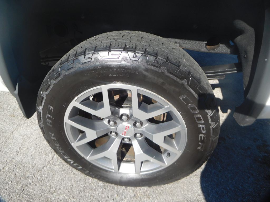 2014 GMC Sierra Image 7