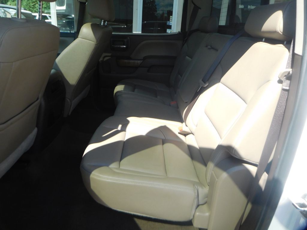 2017 GMC Sierra Image 7