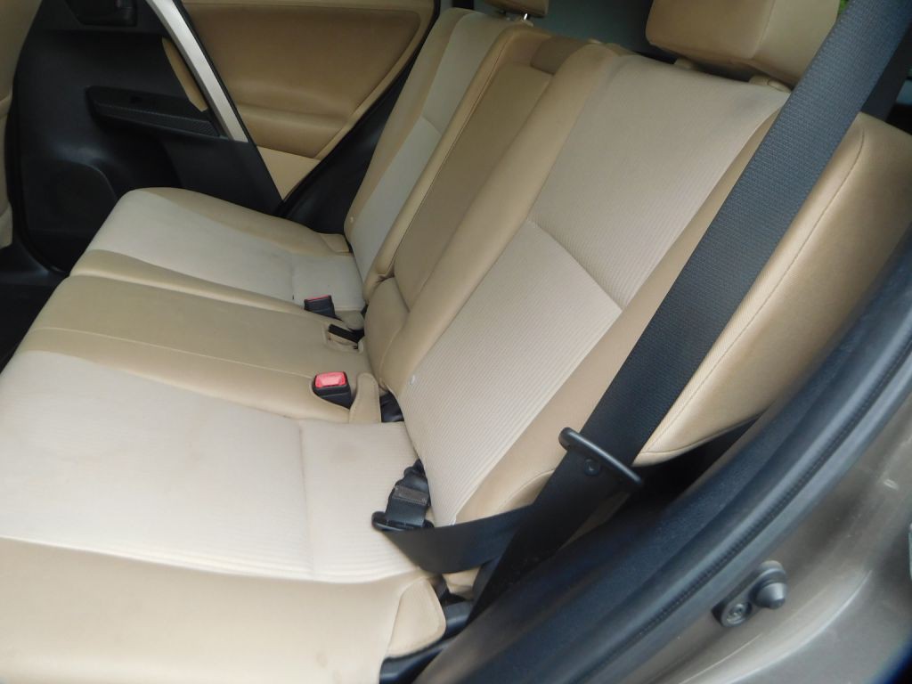 2013 Toyota Rav4 Image 8