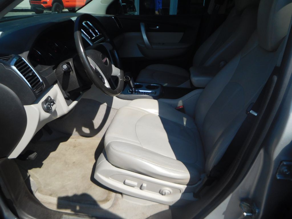2012 GMC Acadia Image 10